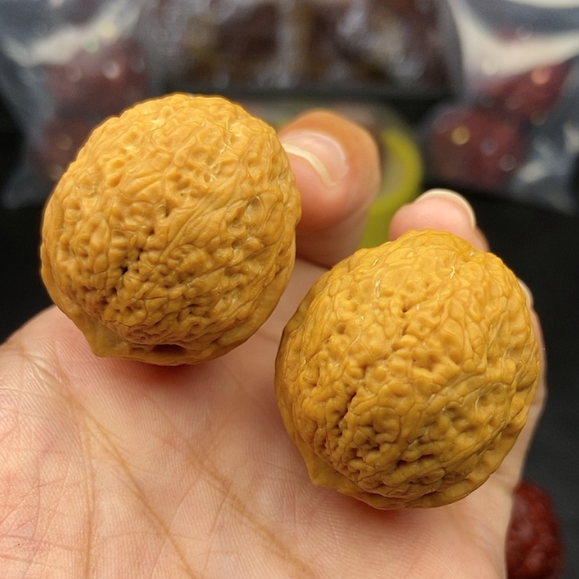 【闪购商品】把件文玩核桃36尺鱼子元宝