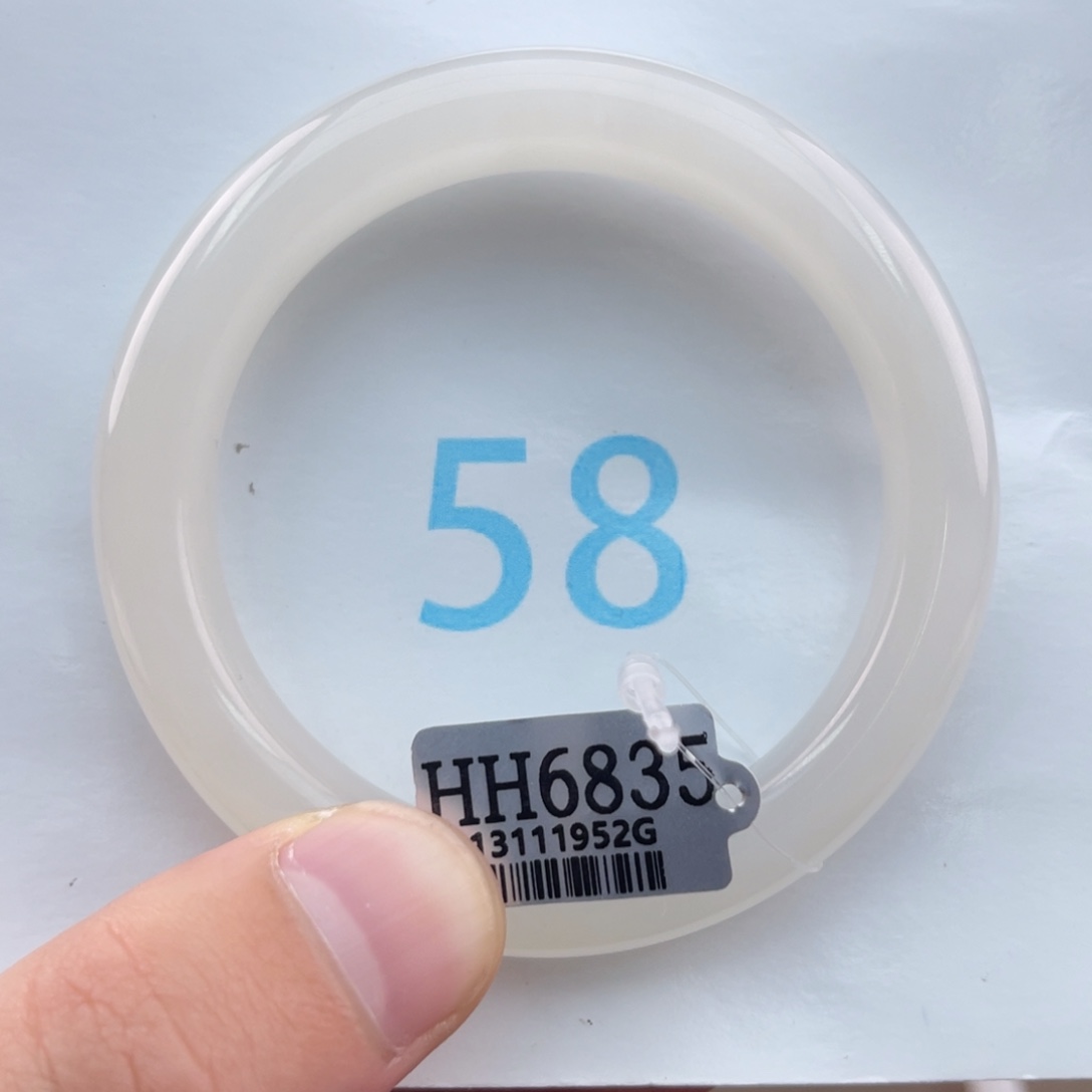 和田玉手镯未镶嵌S**8