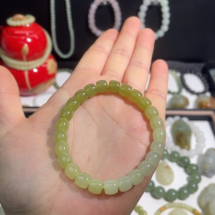 和田玉（糖玉）未镶嵌手链黄口渐变直切卡8mm