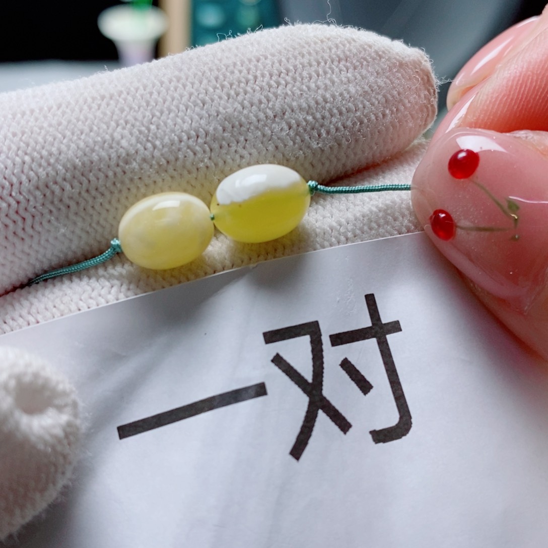 未镶嵌颈饰琥珀琥珀蜜蜡