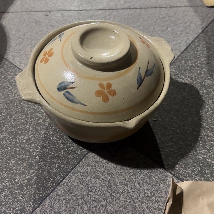 瓷片陶瓷盘子碗啥都有