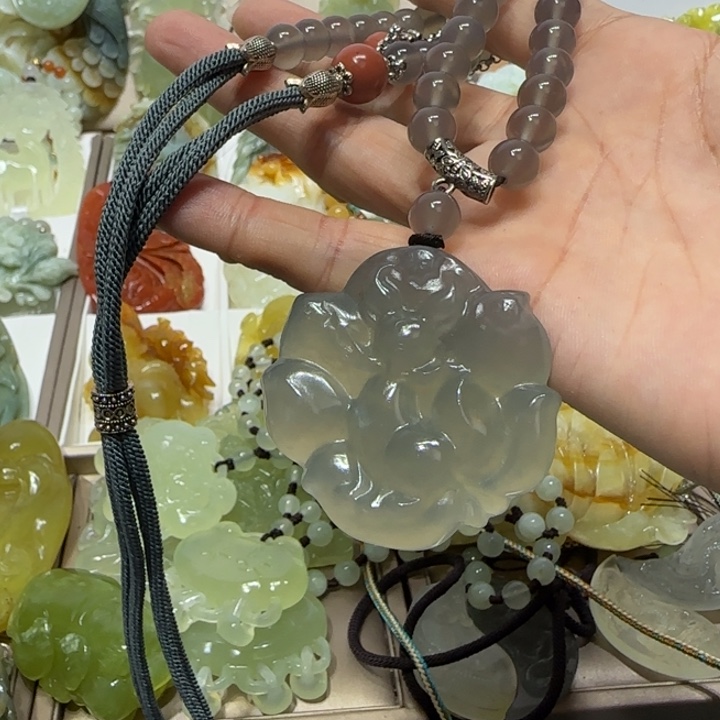 蛇纹石玉手把未镶嵌