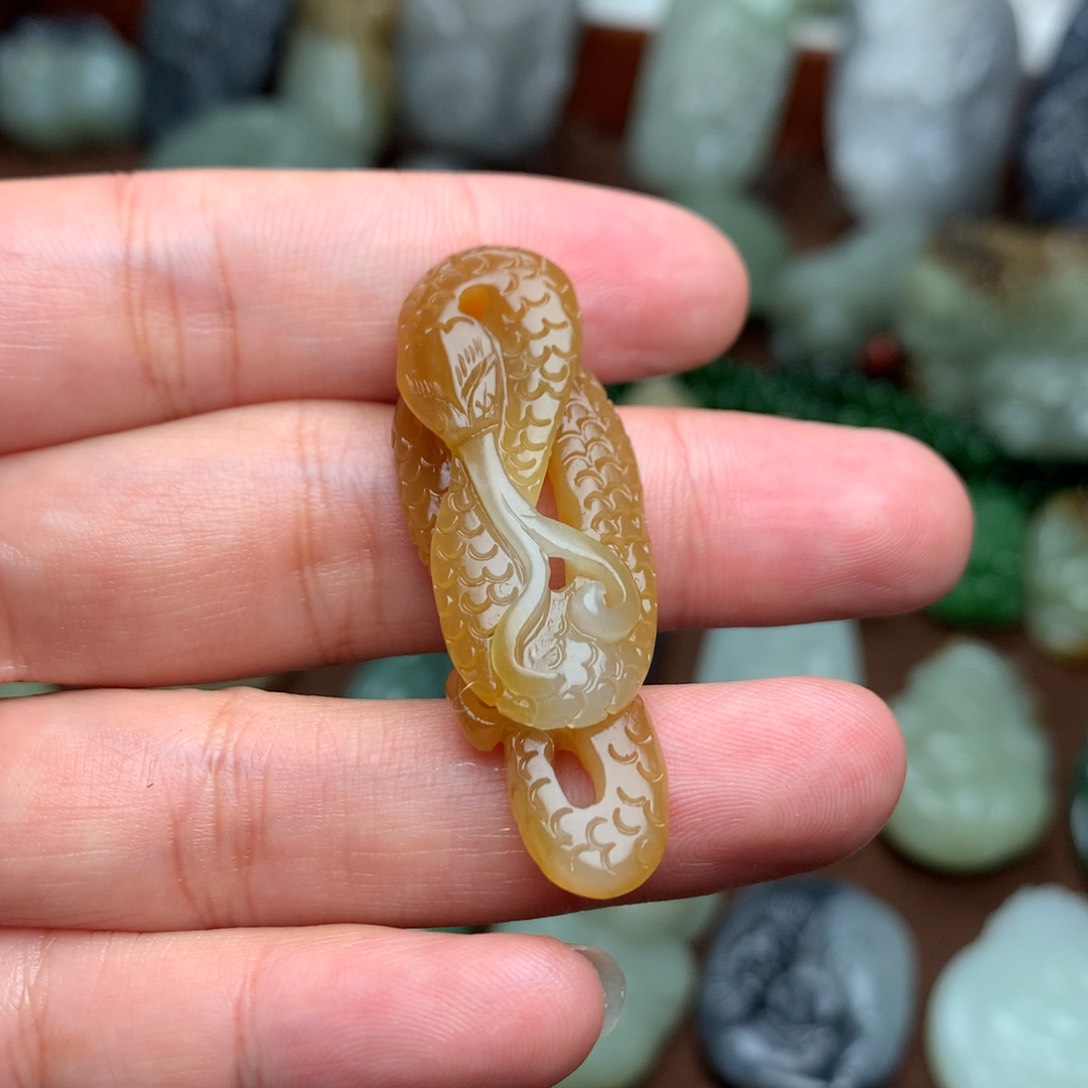 和田玉挂件未镶嵌