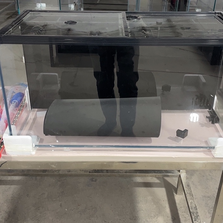 周***玻璃80 40 40背单，全套，加鱼缸架