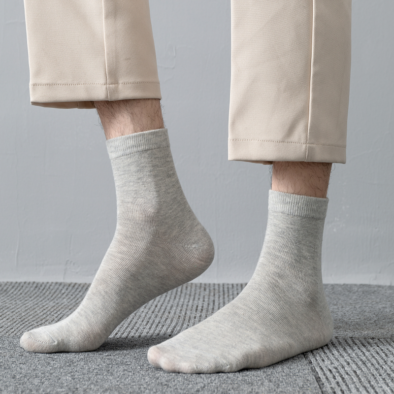 【直播间过款为主】透气运动防臭中筒袜袜子秋冬吸汗薄款男袜棉袜