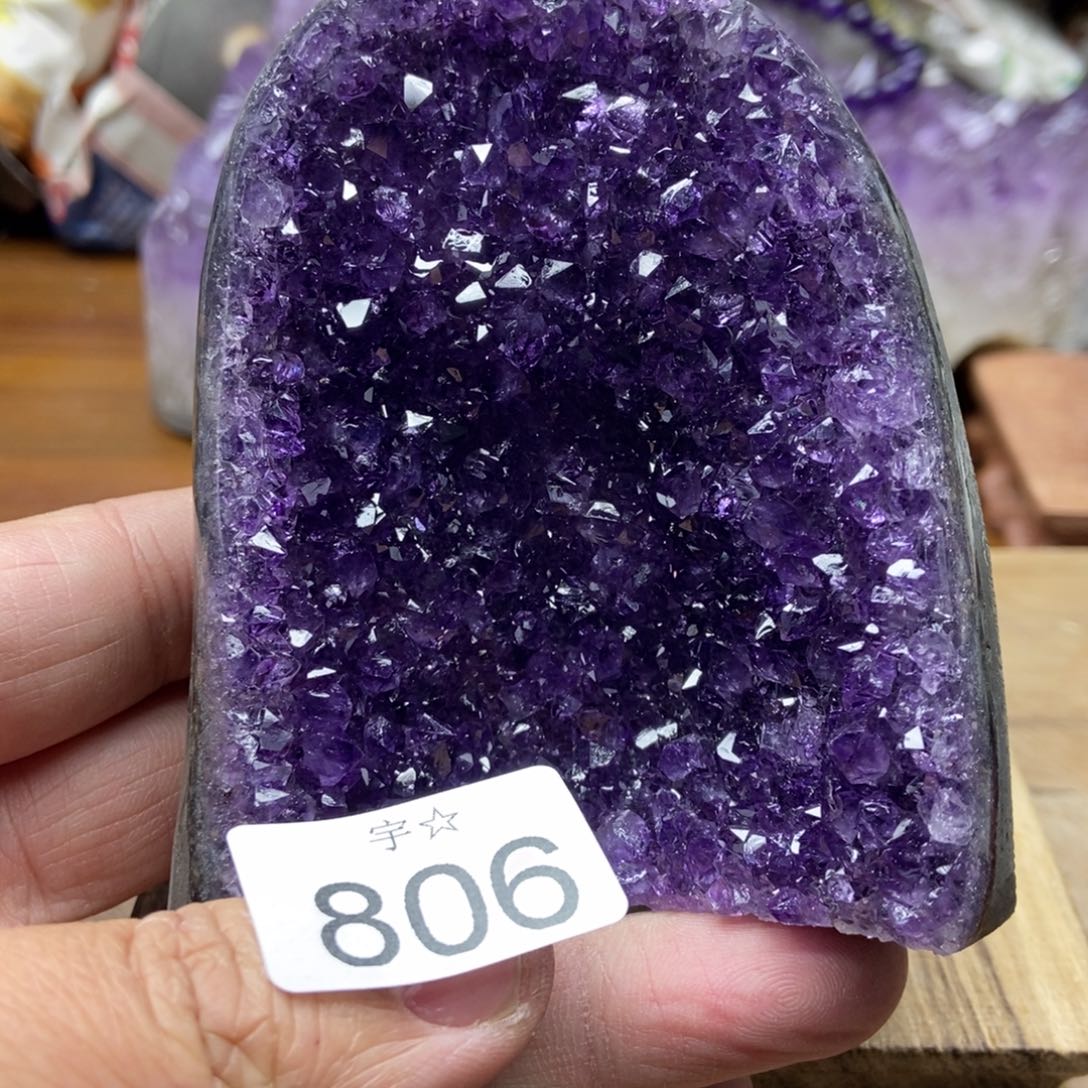 紫晶天然水晶摆件未镶嵌