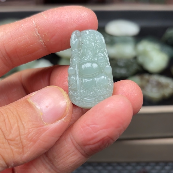 和田玉吊坠未镶嵌