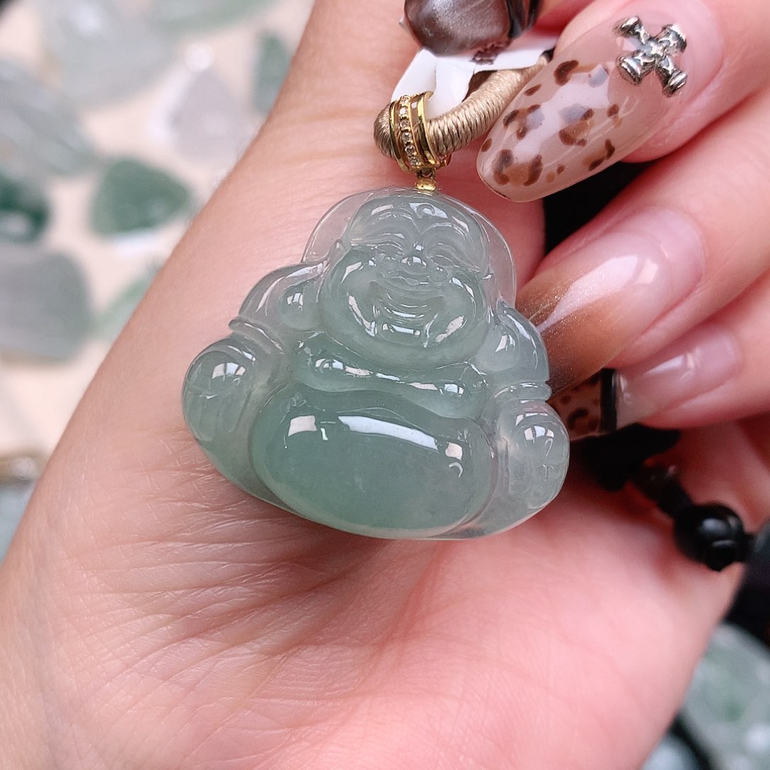 翡翠颈饰18K金镶嵌冰绿佛26、29.5、7.2