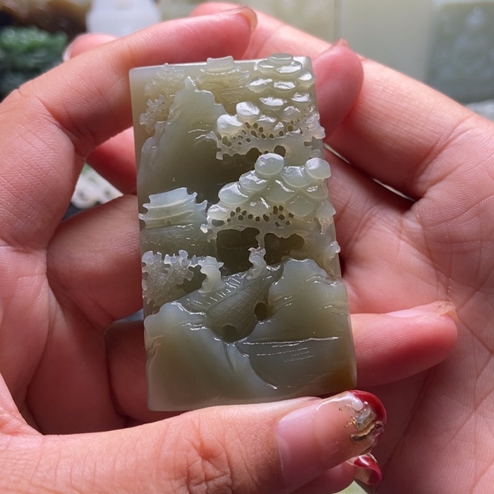 颈饰未镶嵌和田玉