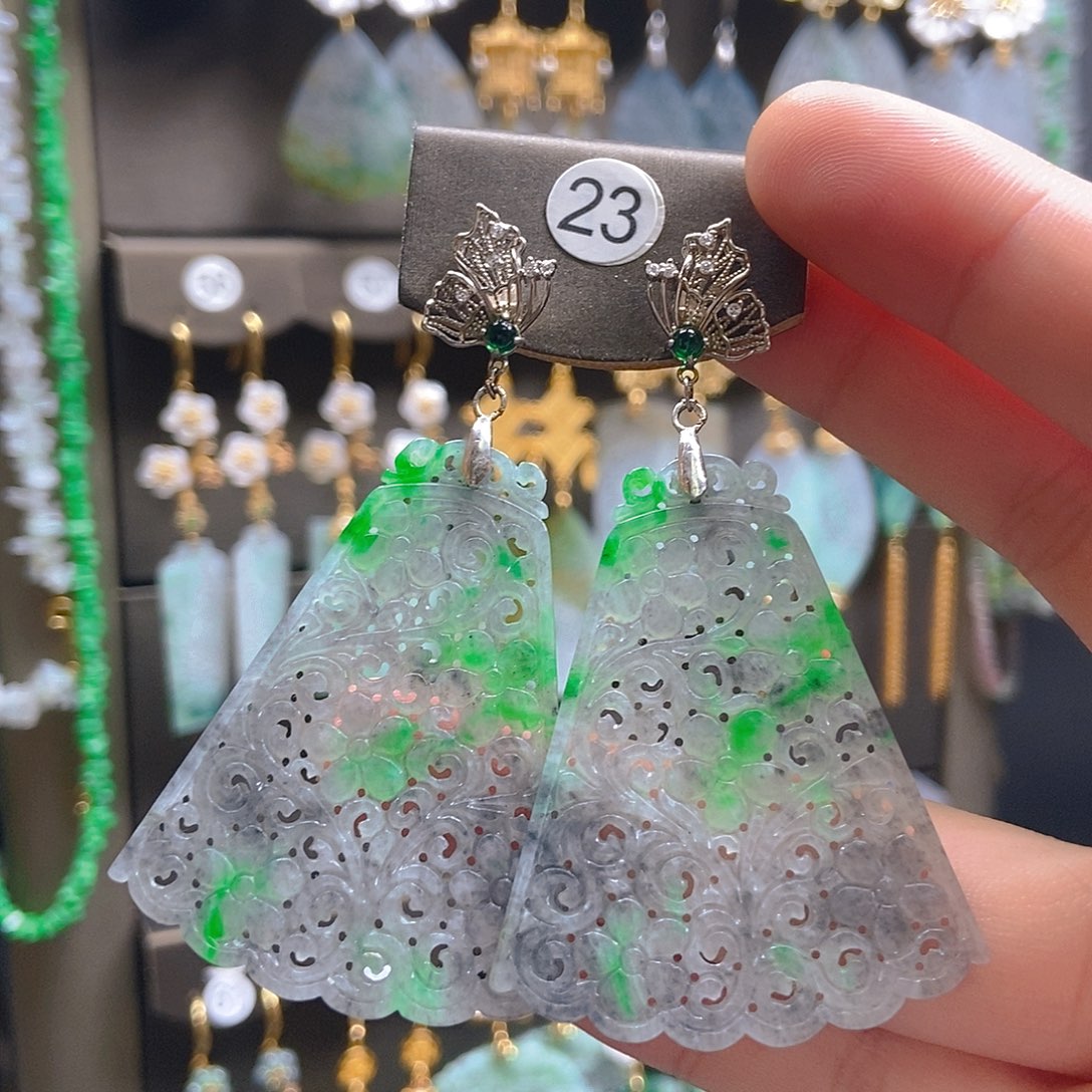 翡翠未镶嵌耳饰翡翠