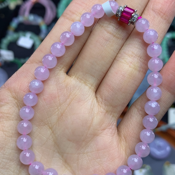 翡翠手链未镶嵌翡翠