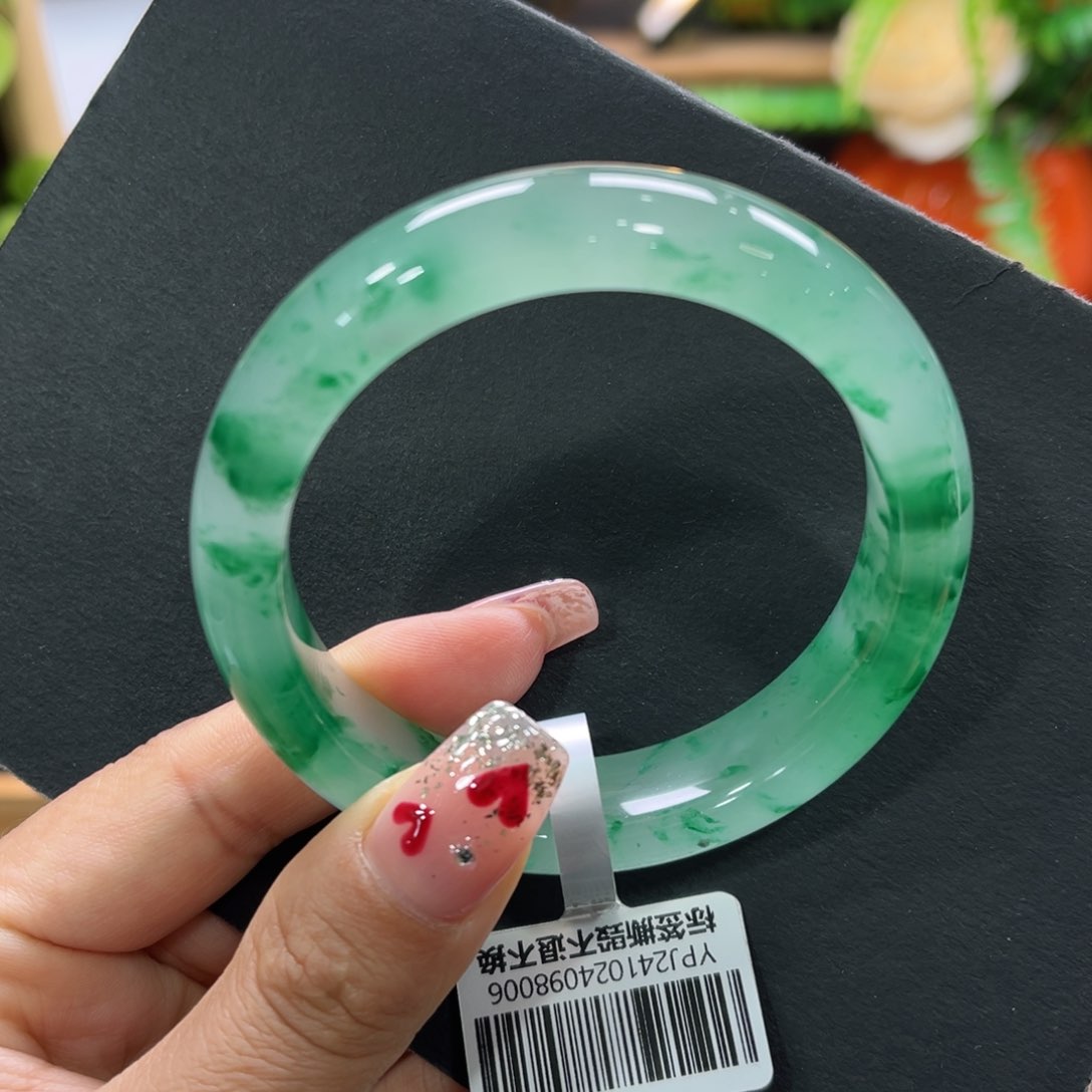 石英质玉手镯未镶嵌➕周周54.8