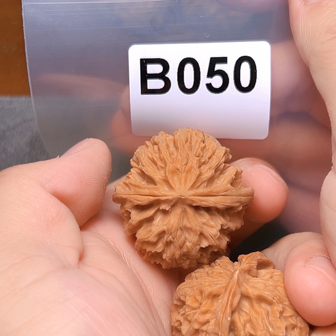 文玩核桃吊坠38苹果园