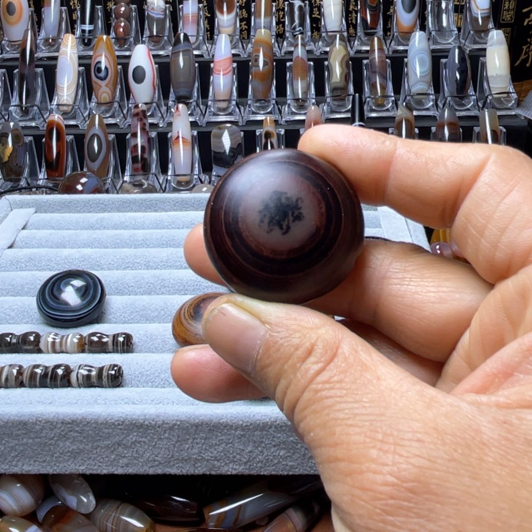 玛瑙/玉髓颈饰合金方*