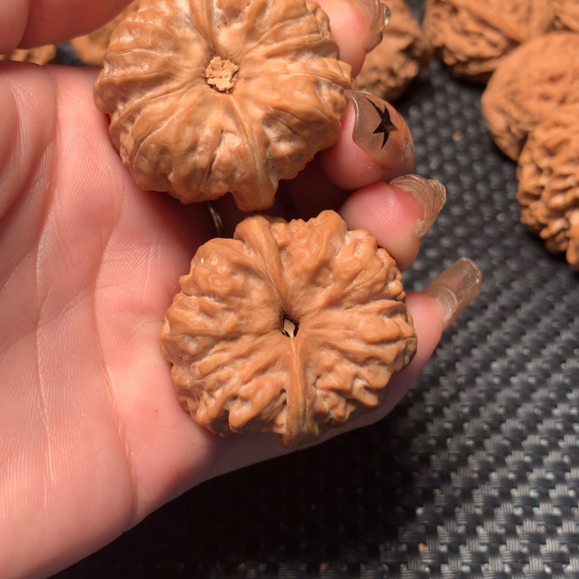 【闪购商品】文玩核桃吊坠「****」蛙蛙