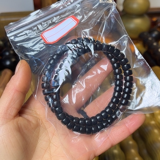 木旭*紫光檀手串两条豆豆