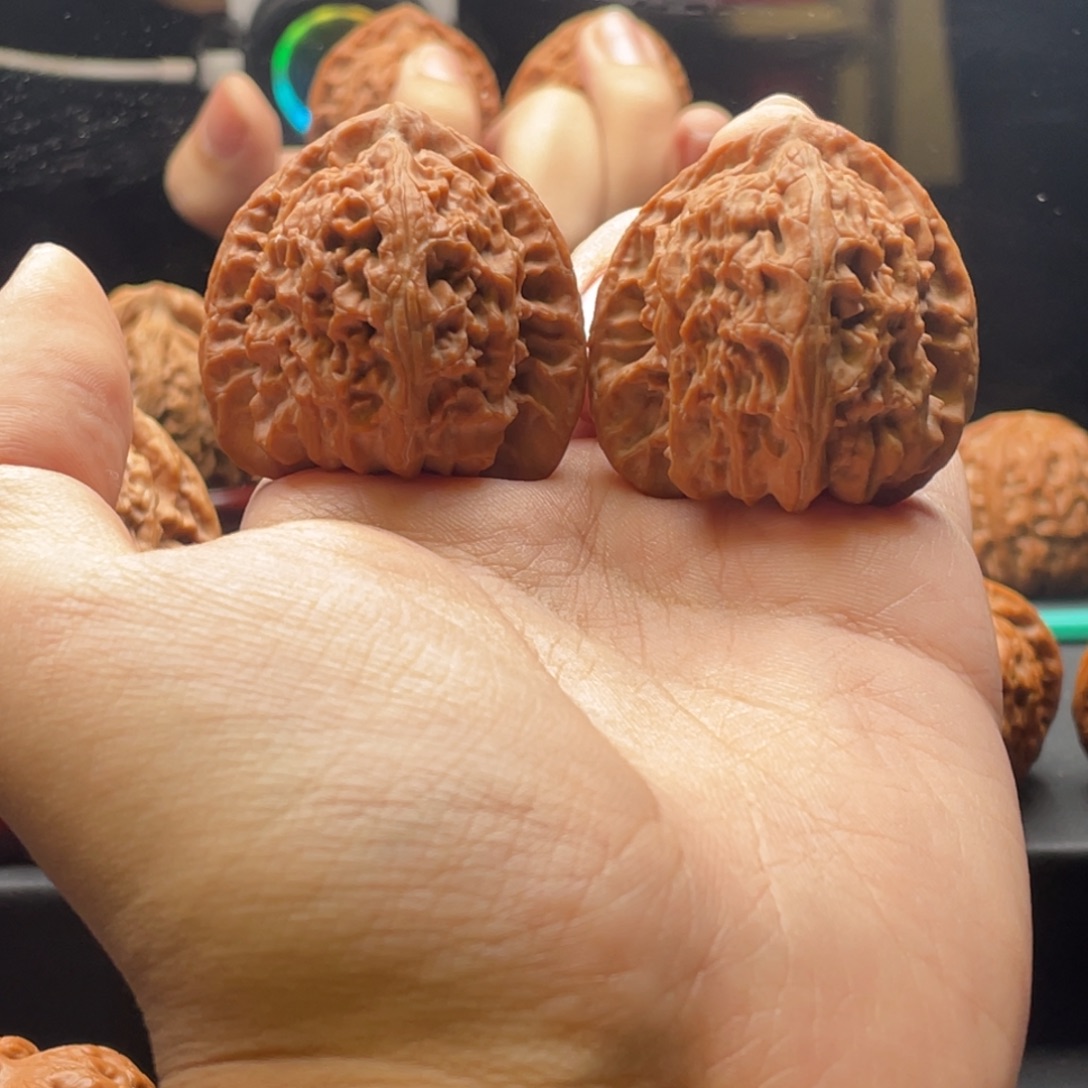 C****吊坠文玩核桃白狮子41