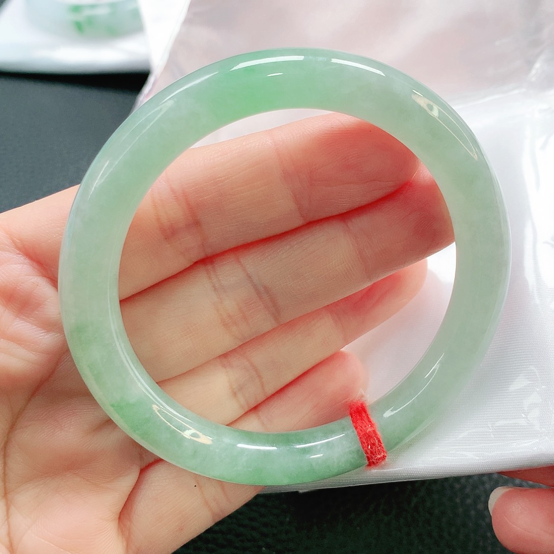 未镶嵌手镯翡翠57圆