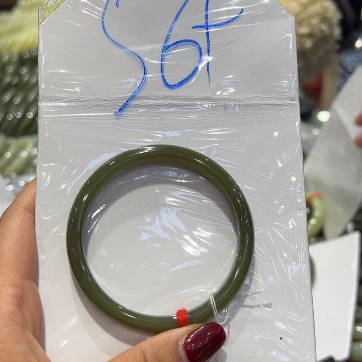 和田玉（糖玉）手镯未镶嵌