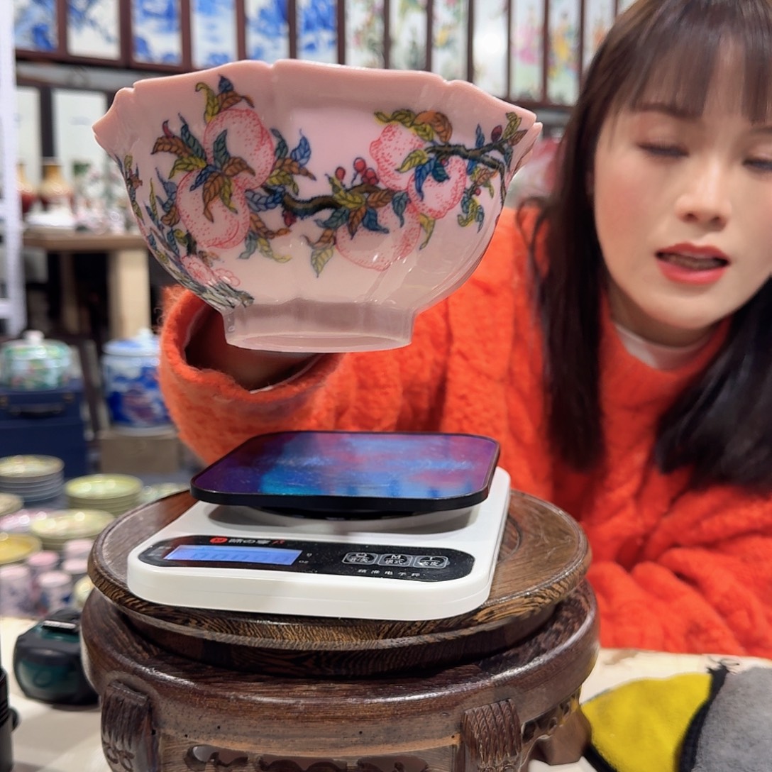 摆件瓷//////景德镇陶瓷瓷器。