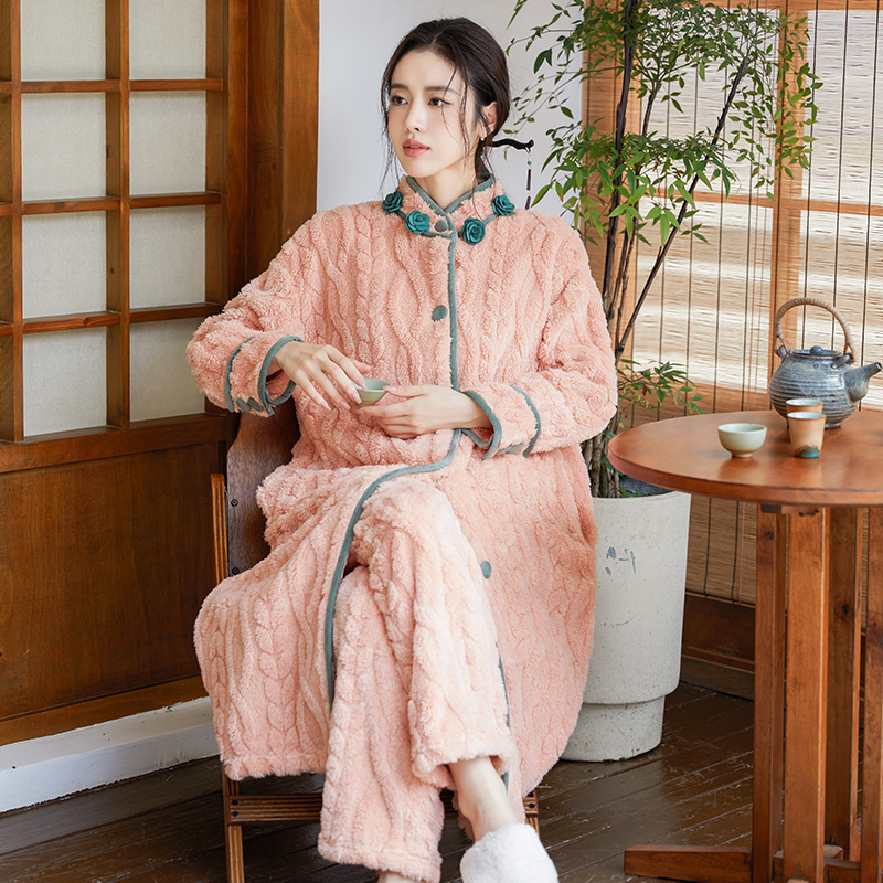 松子壳秋冬季珊瑚绒睡衣女法兰绒睡袍加绒加厚保暖长款套装家居服
