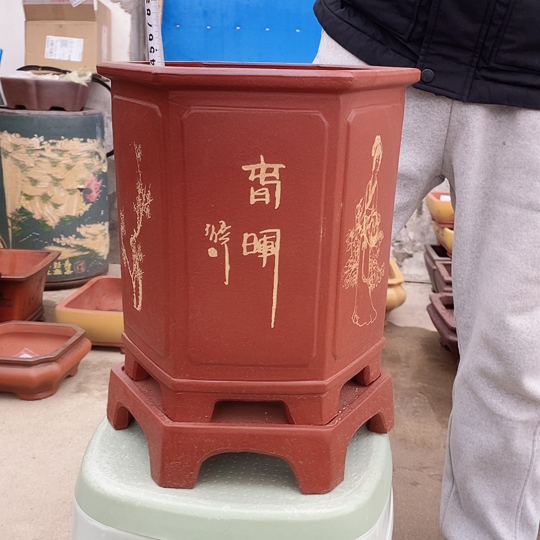 紫砂花盆紫砂艺术