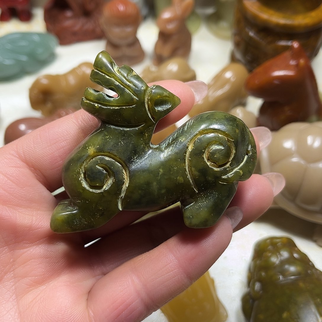 白玉菩提吊坠白玉菩提吊坠