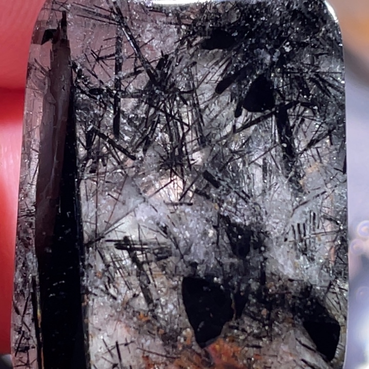 杂***虎发晶未镶嵌颈饰钛