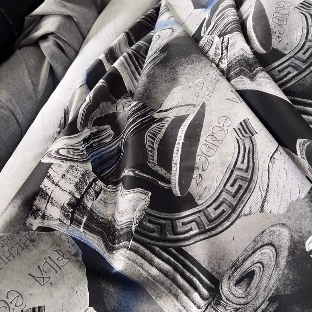 棉一米价港货弹力贡缎1.4米宽果子对面仓库