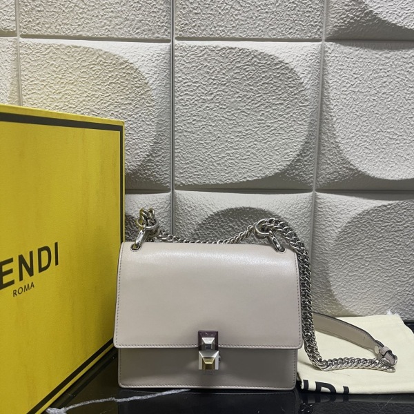 Cherry/95新/单肩包/芬迪/250325CY0013