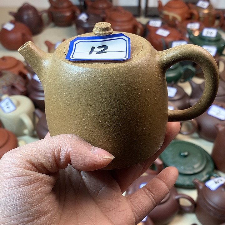 紫砂茶壶紫砂微瑕微瑕……