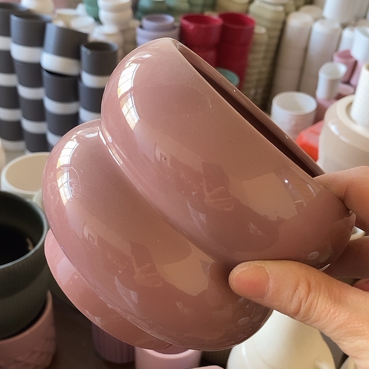 陶盆有孔 瑕疵针孔漏釉介意勿拍外口 11外高11