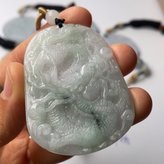 翡翠未镶嵌挂件翡翠