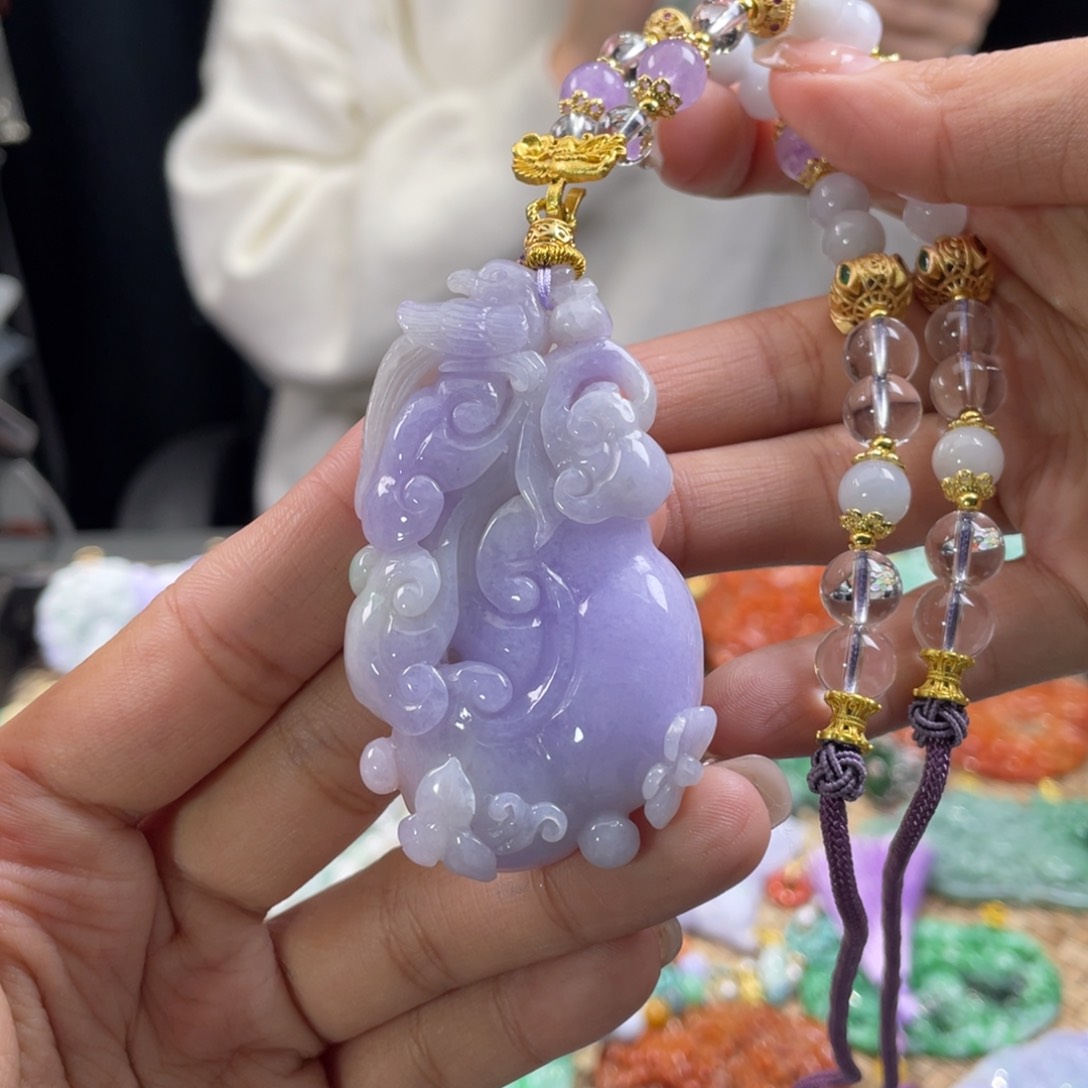 翡翠颈饰未镶嵌代编织