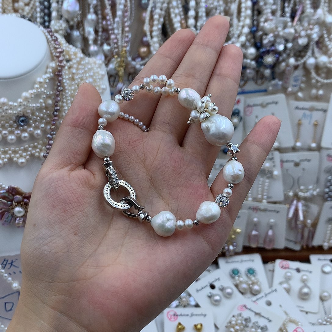 淡水珍珠合金颈饰