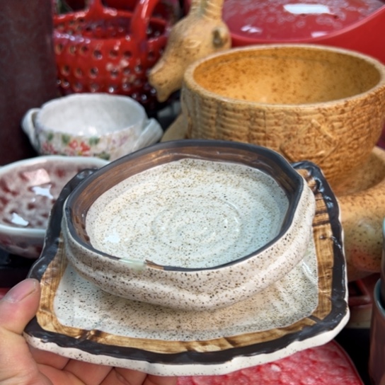 碟本店消费满二十包包邮的