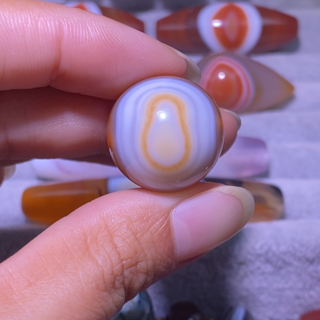 未镶嵌颈饰玛瑙/玉髓