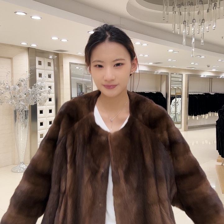 香港晶丽奥斯皮草