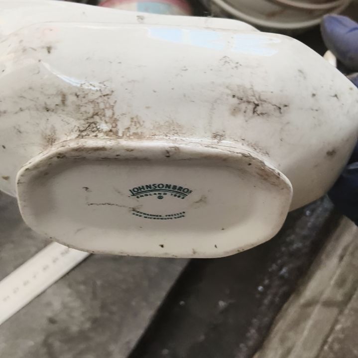 魏***族瓷陶瓷盘子碗啥都有