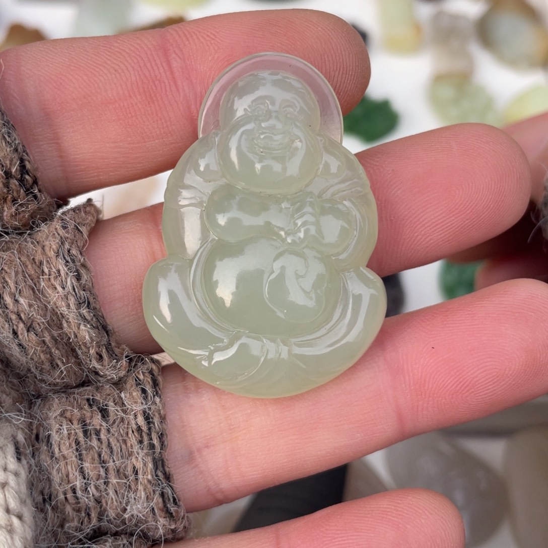 和田玉未镶嵌颈饰