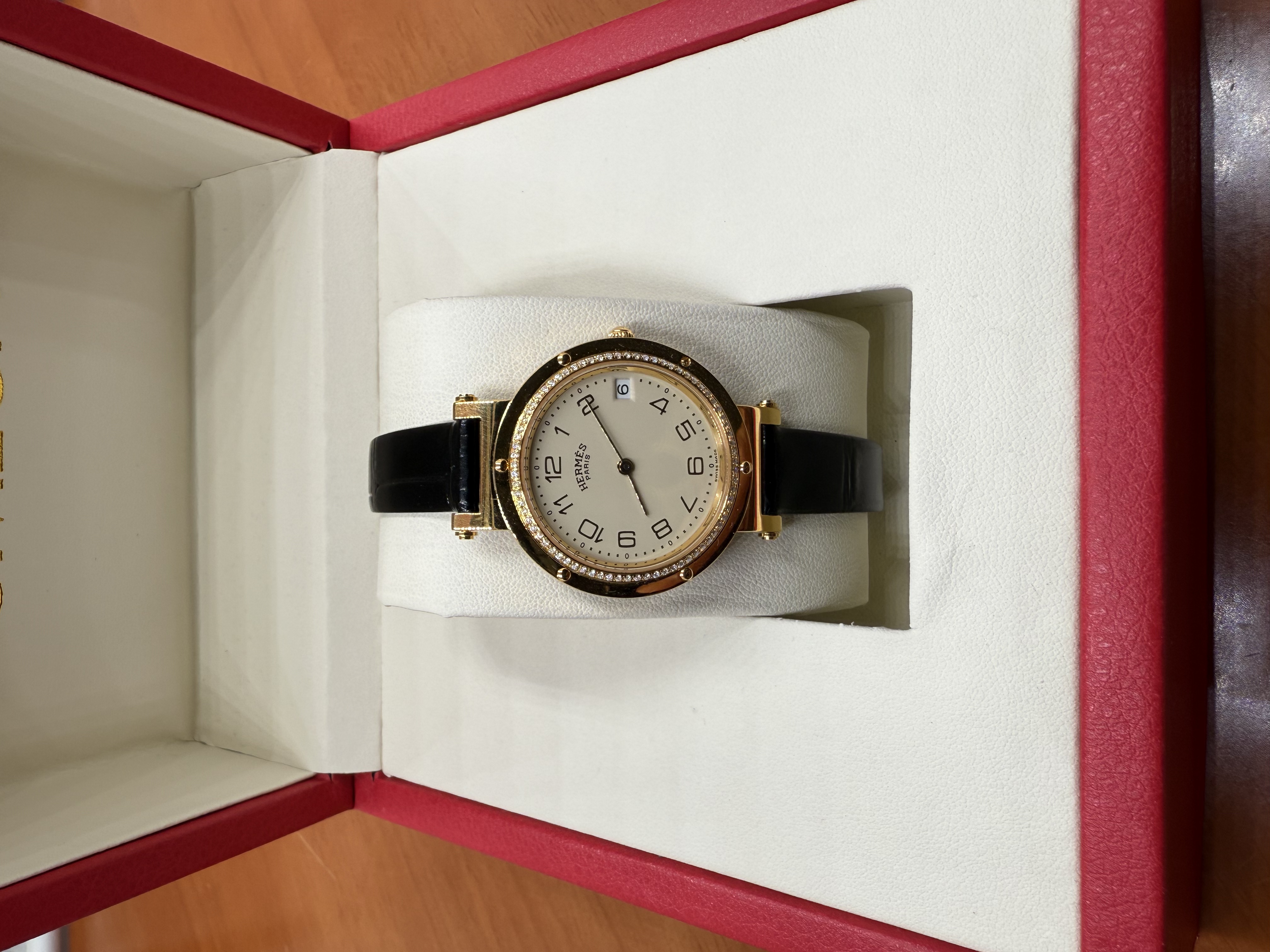 95新 Hermes/爱马仕 爱马仕/石英腕表/后镶钻/256600/表径34/yy