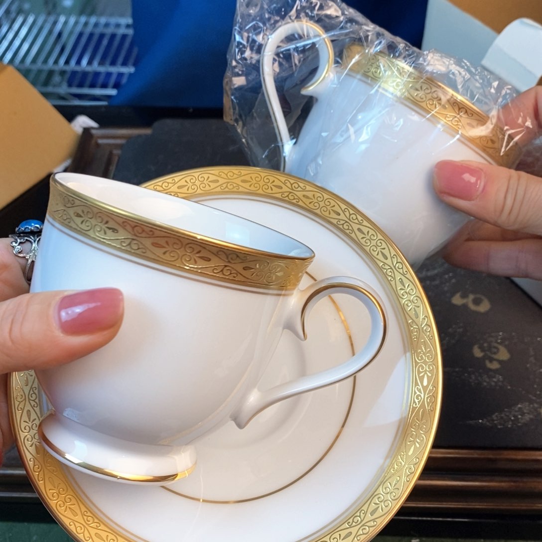 瓷器哈哈哈哈哈哈哈