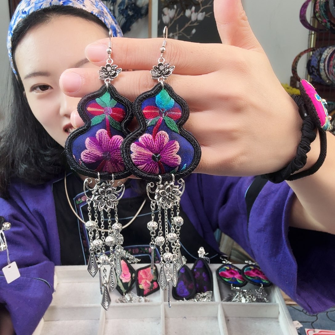 有***i织绣手工刺绣工艺