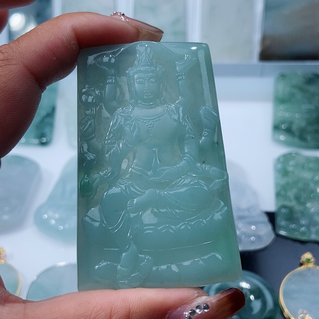 翡翠吊坠(不含链)未镶嵌
