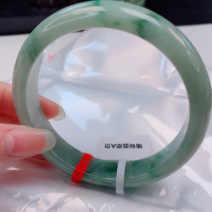 未镶嵌手镯翡翠62圈