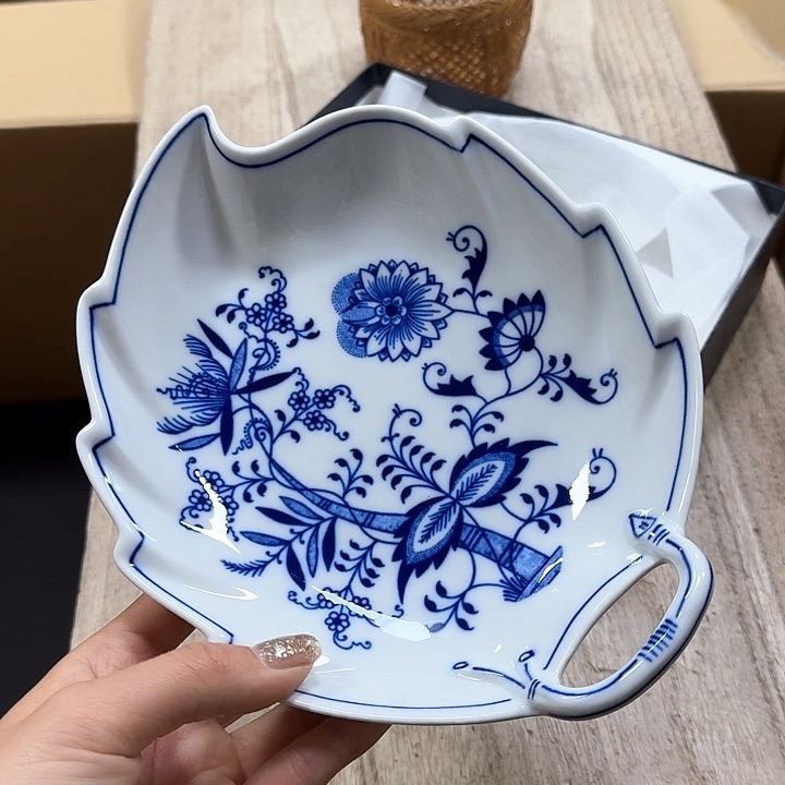 瓷片噗哈哈哈哈哈哈哈哈哈我