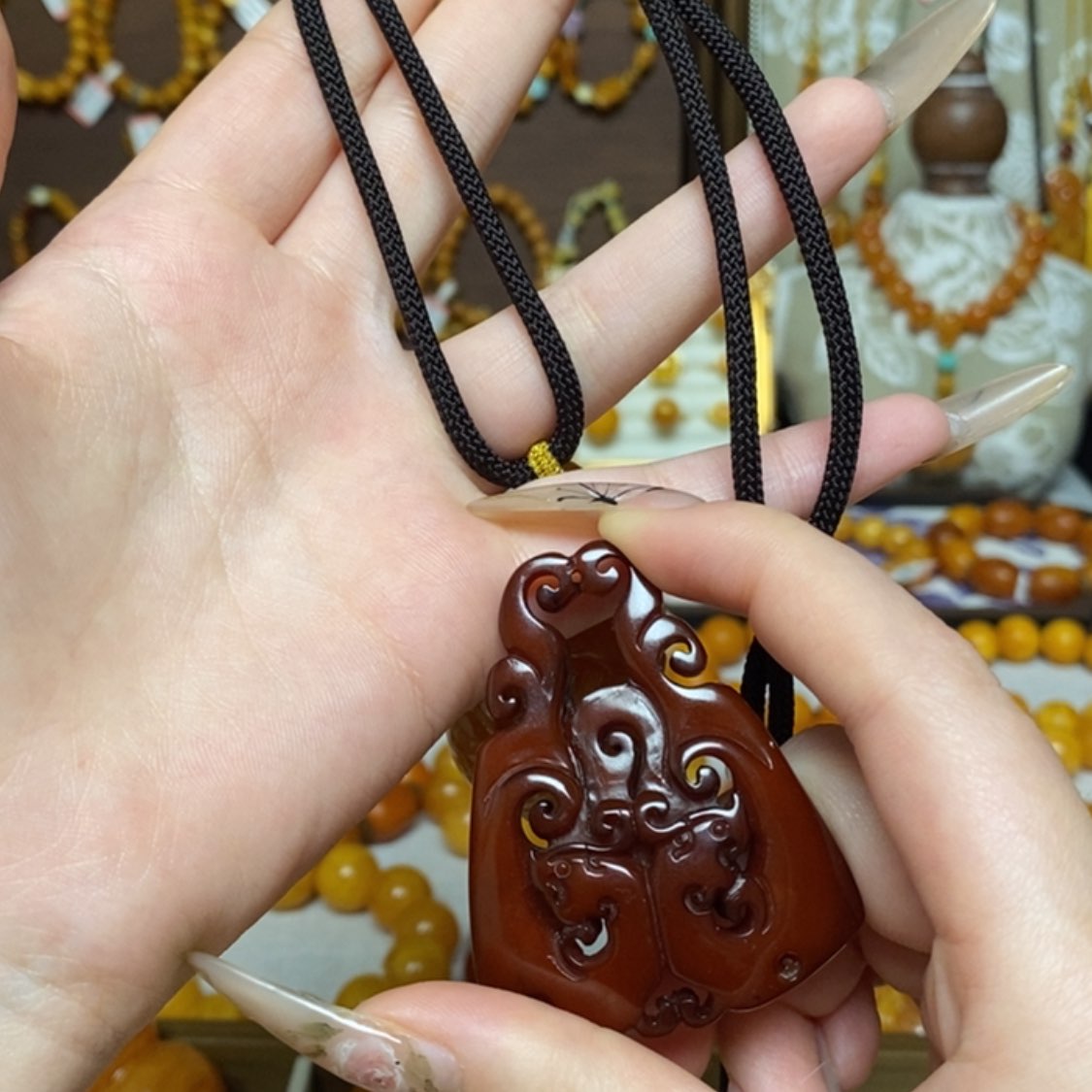 【闪购商品】蜜蜡颈饰未镶嵌定制不退换