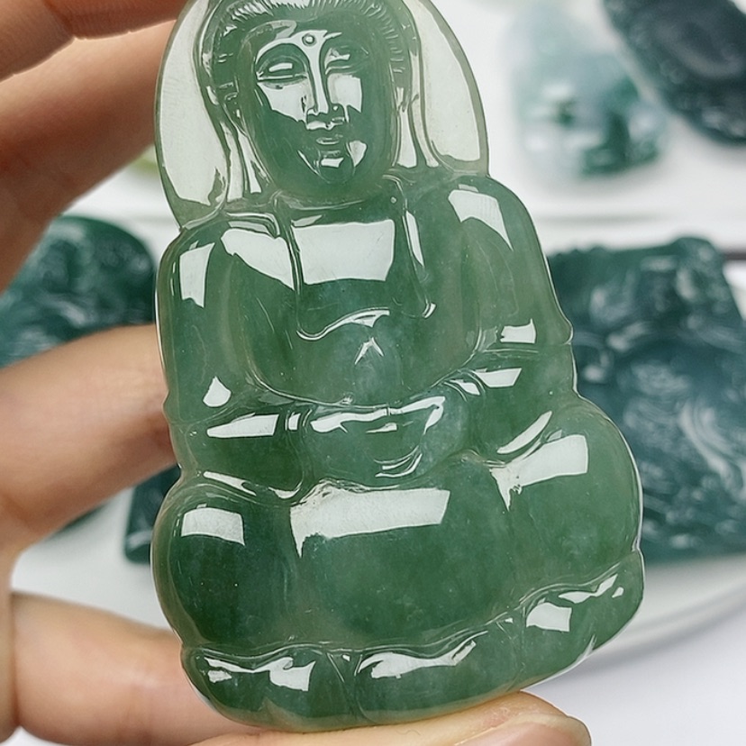 【闪购商品】翡翠颈饰未镶嵌111111111