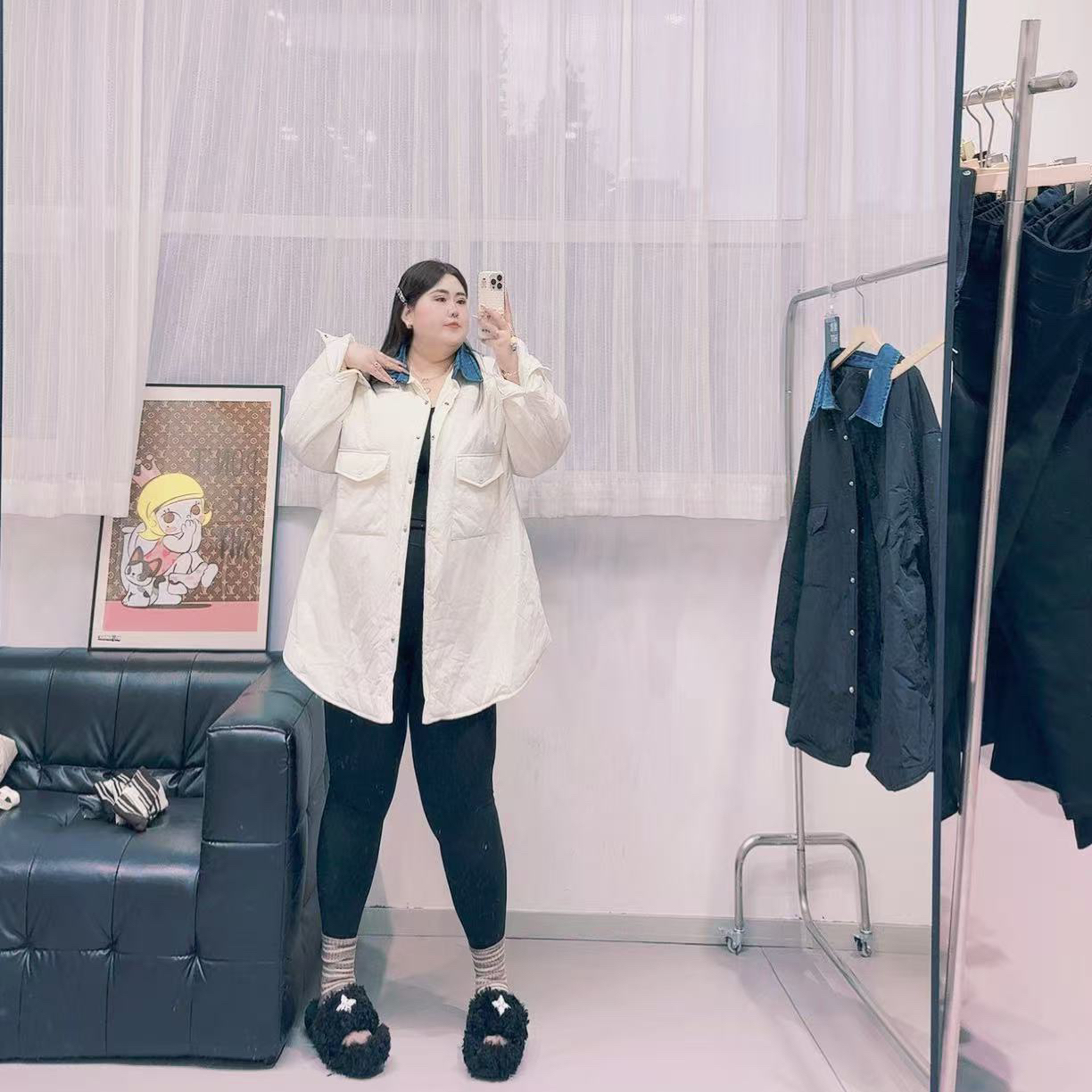 W阿薇-300斤轻薄牛仔领棉服 