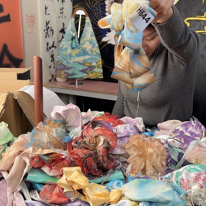 兔***官644香蕉夹手作不退不换